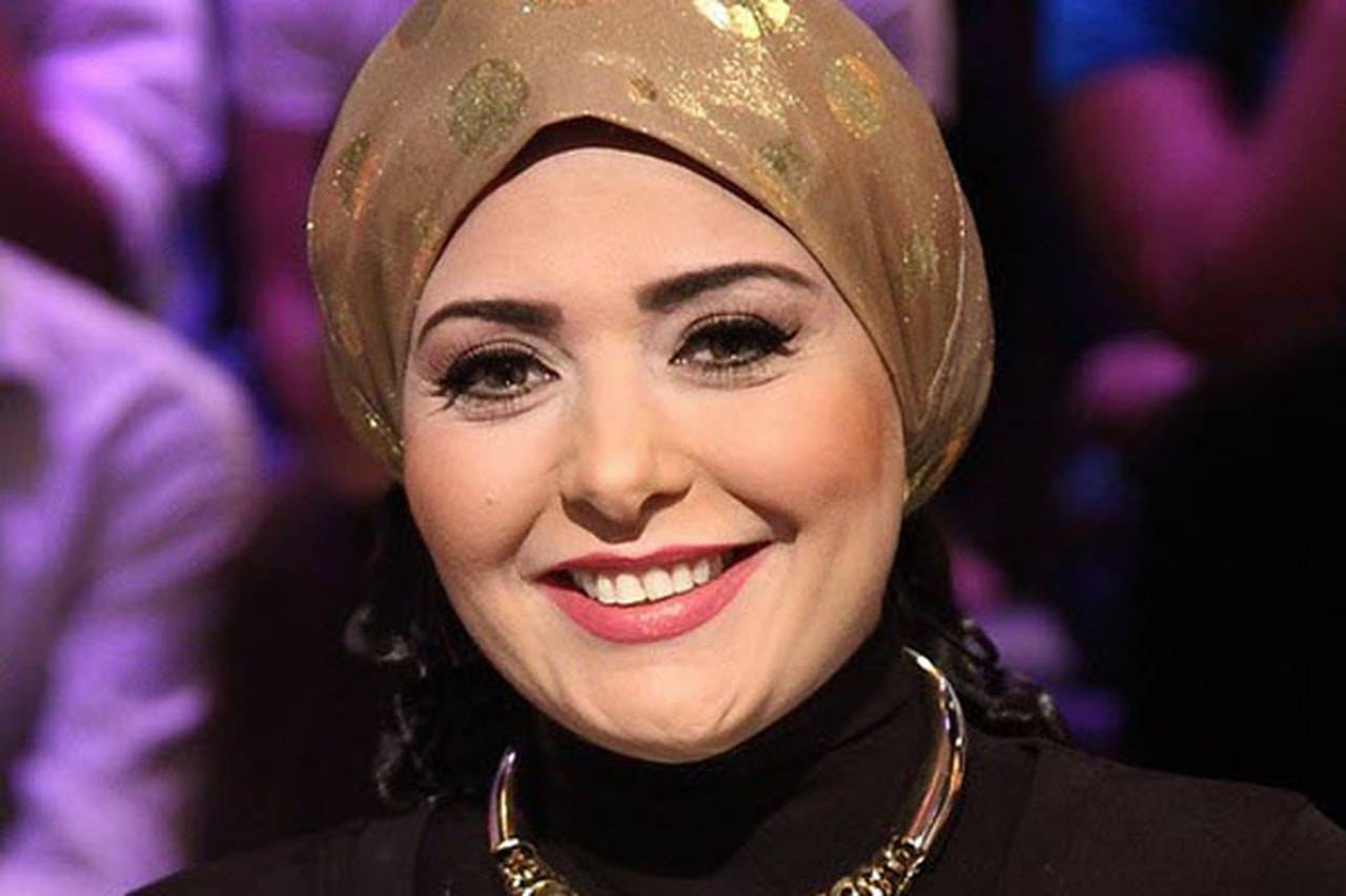 بعد أشهر على وفاة والدها الموت يفجع صابرين مجدداً: "توفي أبي الثاني"