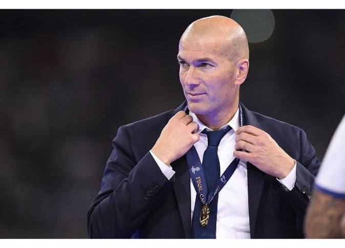 زين الدين زيدان يستقيل من تدريب ريال مدريد