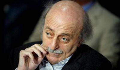 جنبلاط والمجنسون السوريون !