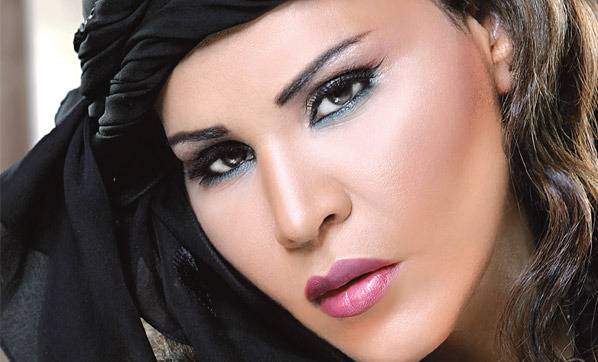 بالفيديو: الظهور الأول لإبنة أحلام.. هل تشبهها ؟