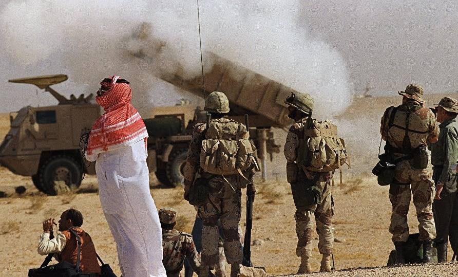 صحيفة روسية تحذر من حرب في الخليج.. نظام "إس-400" قد يُشعلها!