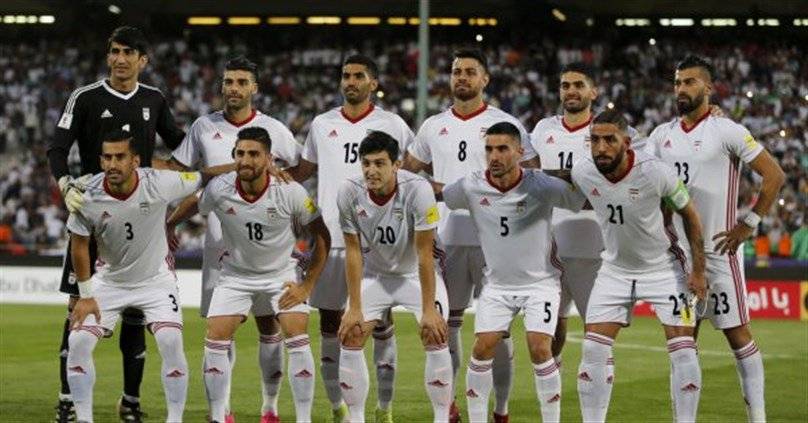 من سيؤمن المتطلبات الرياضية للمنتخب الإيراني بعد مقاطعة شركة Nike له؟