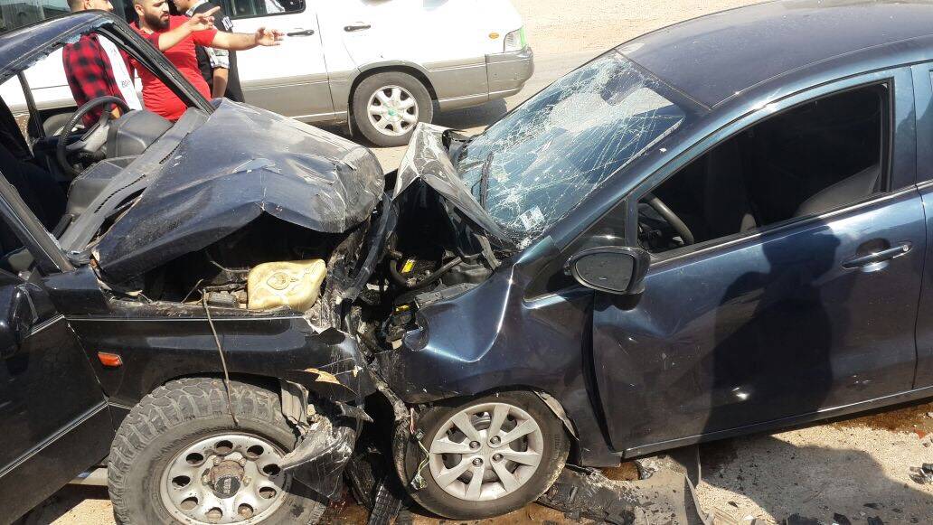 بالصورة..قتيل و3 جرحى بحادث سير على طريق ضهر الاحمر المصنع
