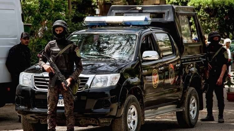 جدل في مصر لاحتجاز صحفي بسبب زجاجة مياه في رمضان
