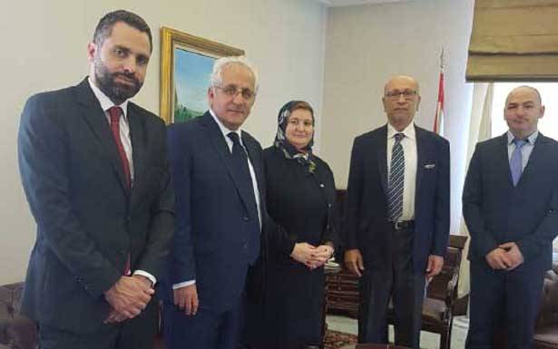 المولى بحثت مع نقيب المحامين شؤوناً أكاديميّة
