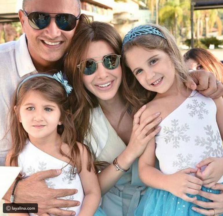 بالفيديو - شاهدوا ماذا فعلت نانسي عجرم مع زوجها وابنتيها في السيارة