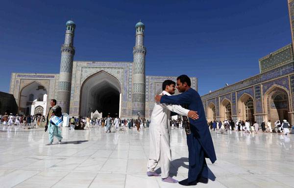 النمسا ستغلق 7 مساجد وستطرد عشرات الأئمة لمواجهة "الإسلام السياسي"
