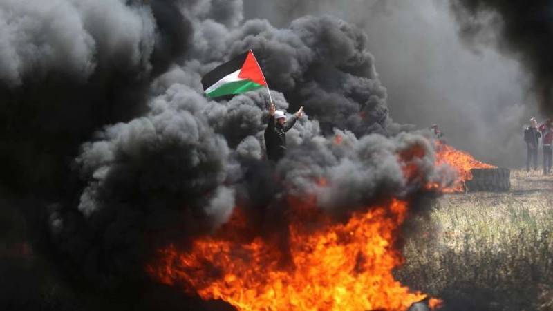 بالفيديو والصور.. 4 شهداء و525 مصابا بالرصاص الحي والغاز الإسرائيلي في غزة