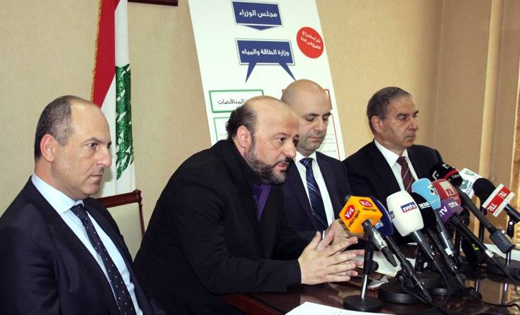 خطة مبرمجة لـ"تسويد" صفحة وزراء "القوات".. من وراءها؟!