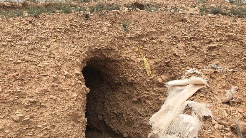 باسيل ينشر صورتين للمغارة التي احتجز فيها العسكريون..وهذا ما قاله