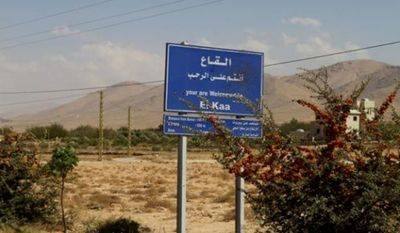 بالفيديو- السيول تعزل بلدة القاع عن البلدات المجاورة!