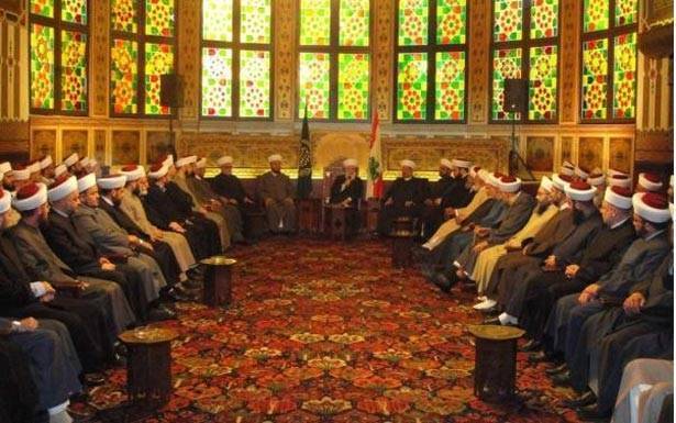 دار الفتوى: اليوم الجمعة

هو أول أيام عيد الفطر
