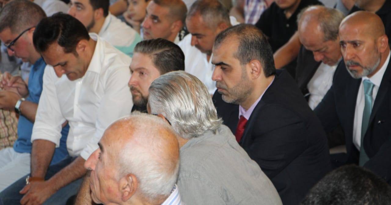 فيصل كرامي أدى صلاة عيد الفطر في مسجد الرضوان