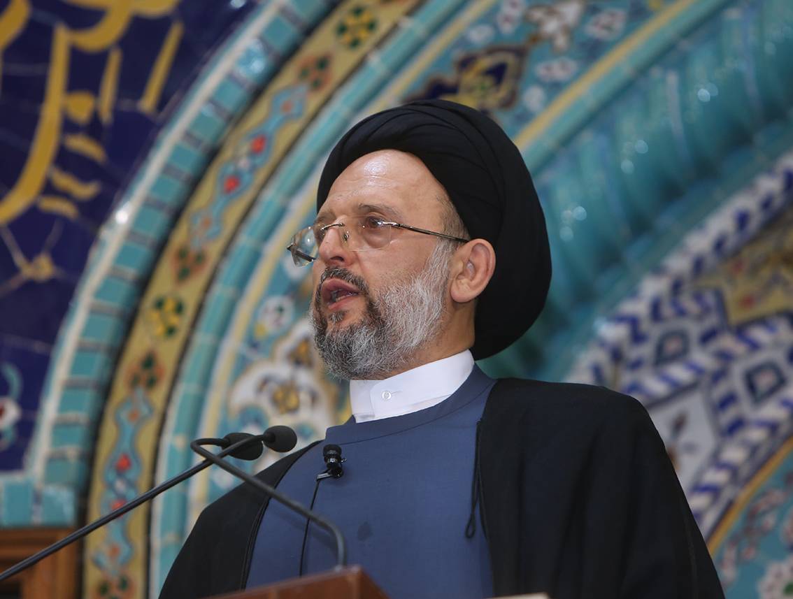 علي فضل الله في خطبة العيد: لبنان مدعو اليوم إلى الوحدة في مواجهة الفساد المستشري