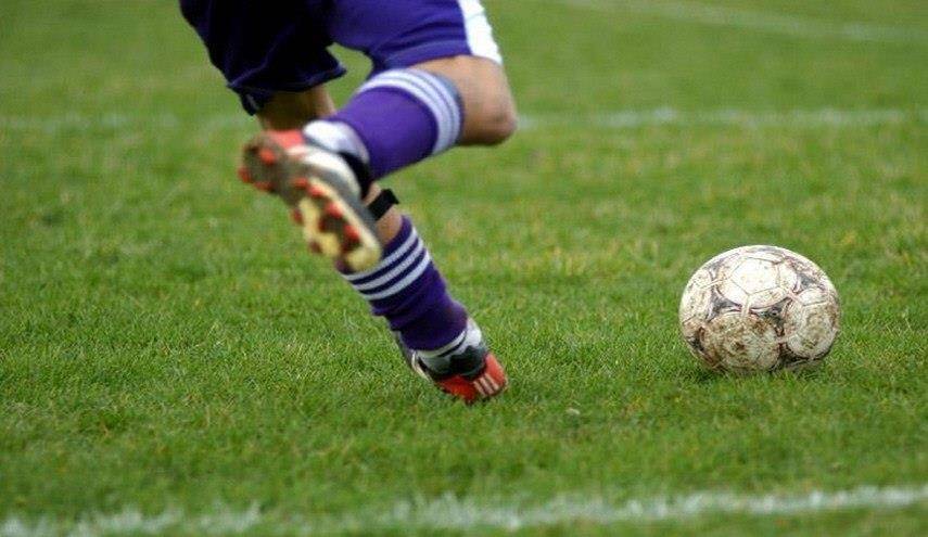 قصة لاعب كرة قدم انتحر برصاصة داخل الملعب