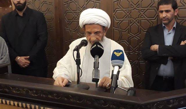 يزبك: للتمسك بنهج المقاومة
