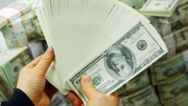 الولايات المتحدة تعتقل العشرات في حملة عالمية على الاحتيال الإلكتروني