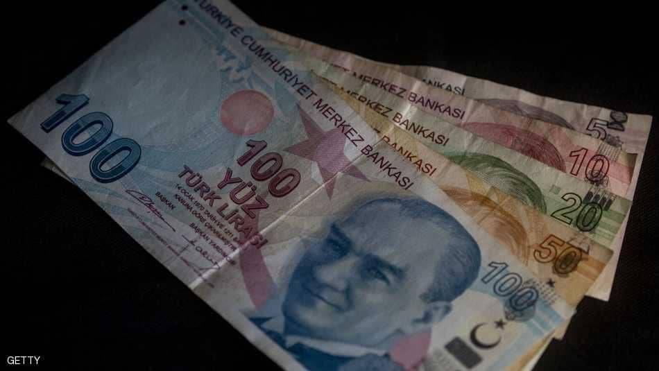 الليرة التركية تتراجع بعد تهديدات أردوغان