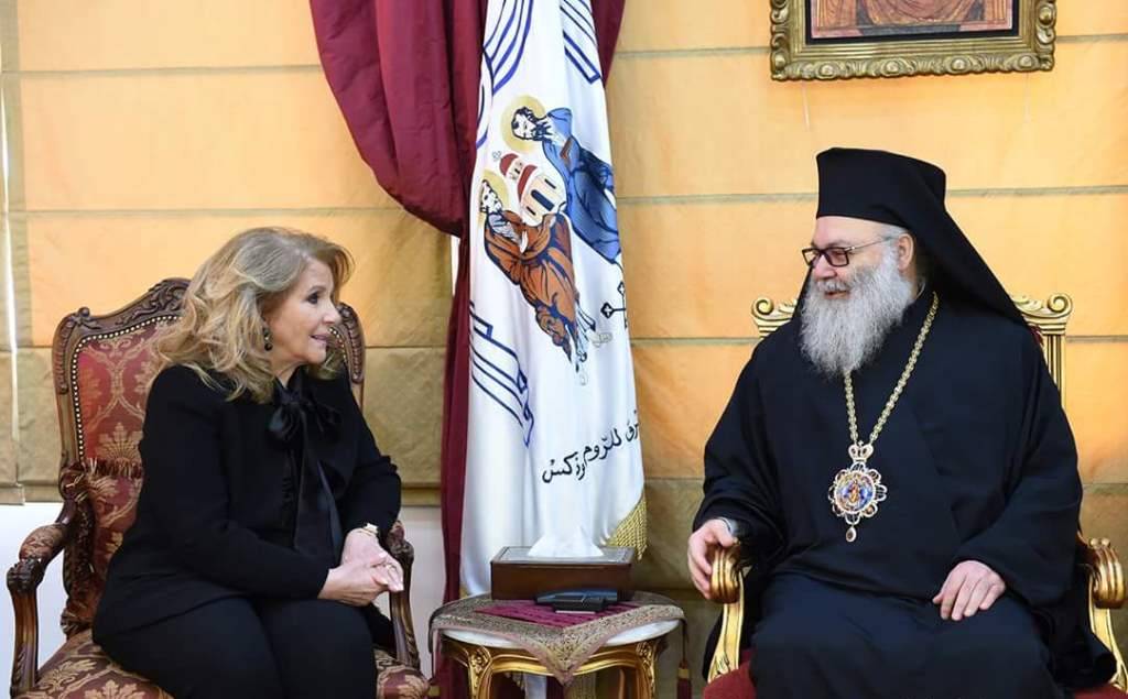 يازجي التقى ليلى الصلح