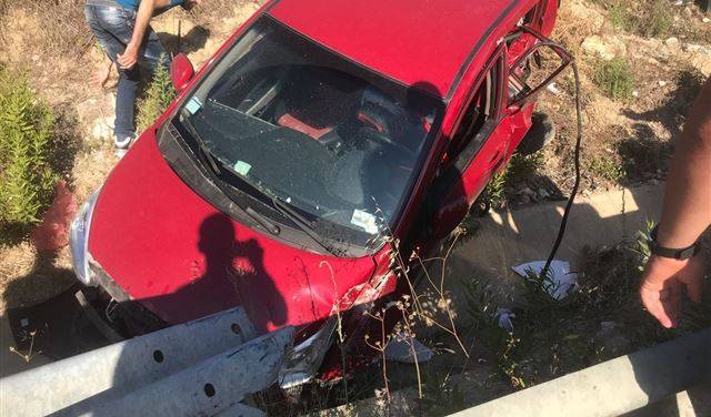 قتيل و3 جرحى في حادث سير على طريق صيدا صور