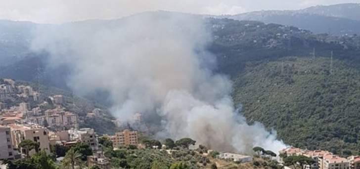 العمل على إخماد حريق حرج في المنصورية وإخماد حريق داخل وحدة سكنية بعكار العتيقة