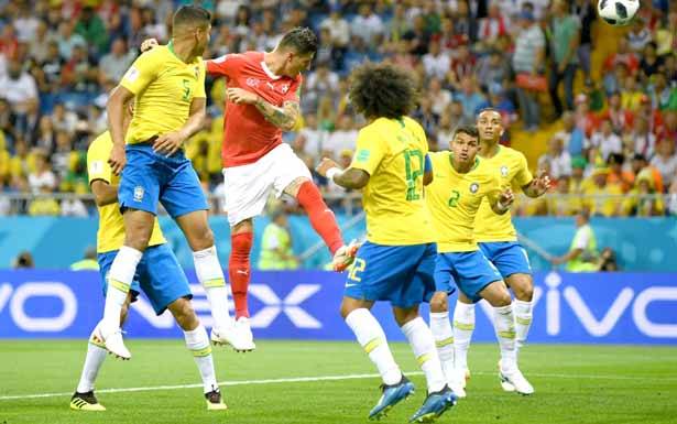 مونديال 2018 في كرة القدم
سقوط أبطال العالم أمام المكسيك (0-1)-وتعادل البرازيل مع سويسرا (1-1)