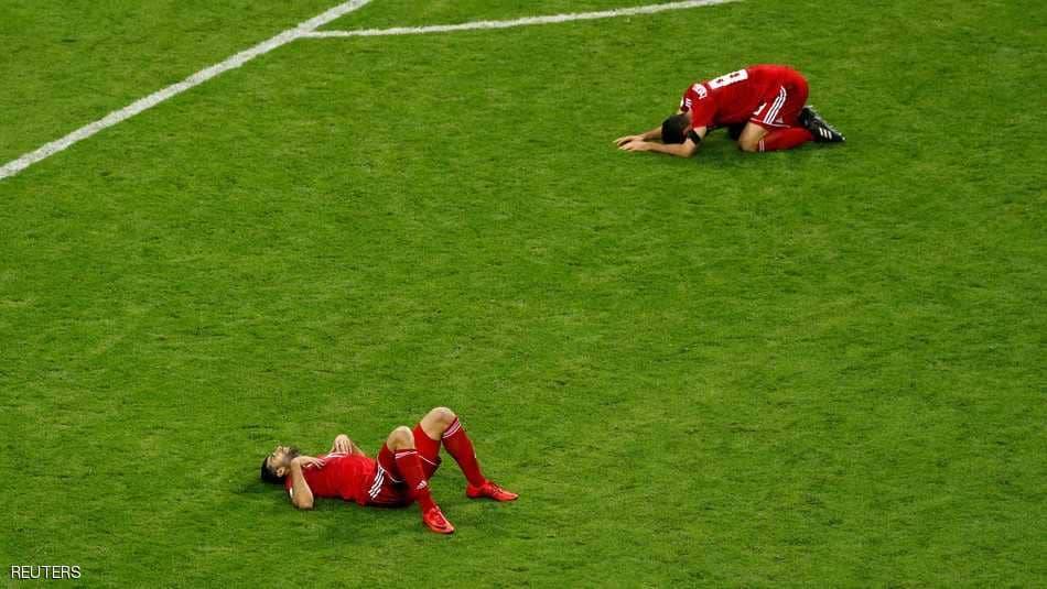 نقل أحد أفراد الجهاز الفني للمنتخب الإيراني للمستشفى