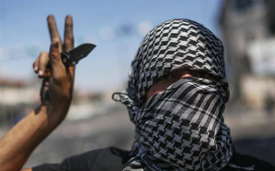 الفلسطينيون في لبنان بدأوا بالتسلح
اذا حصل فرض صفقة القرن فسيقاتلون