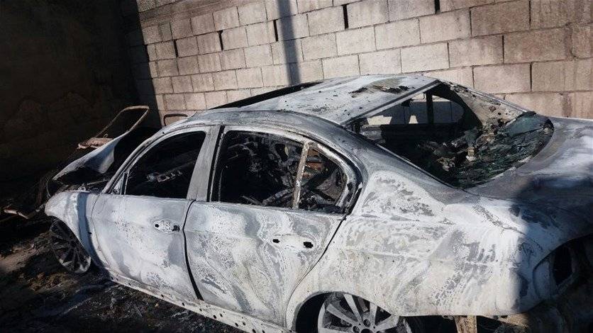بالصورة - مجهولون يحرقون سيارة في بلدة بليدا - مرجعيون