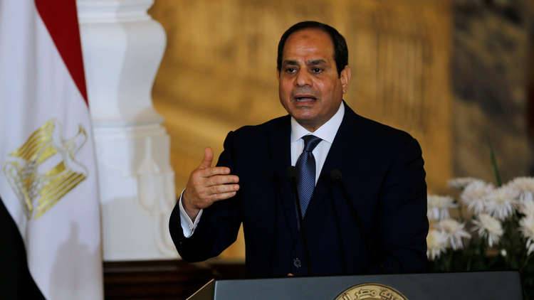 السيسي يشرّع التنقل باستخدام 