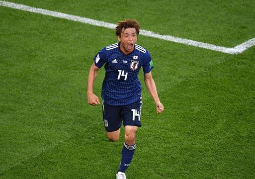 إينوي لاعب وسط اليابان يشعر بالإحباط رغم التألق أمام السنغال