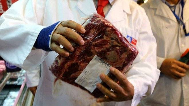 الصين ترفع الحظر على استيراد لحوم الأبقار من بريطانيا