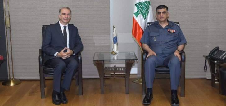 اللواء عثمان عرض للأوضاع العامة في البلاد مع رئيس بلدية بعبدا