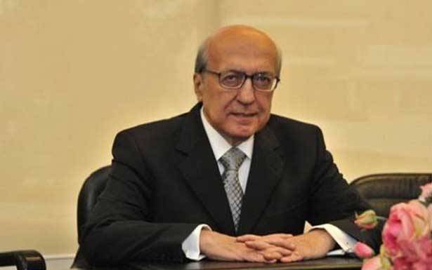 في افتتاح القمّة المصرفيّة في باريس