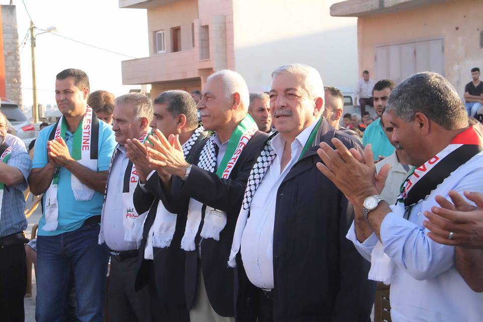 العالول يقود مسيرة فلسطينية حاشدة ضد 