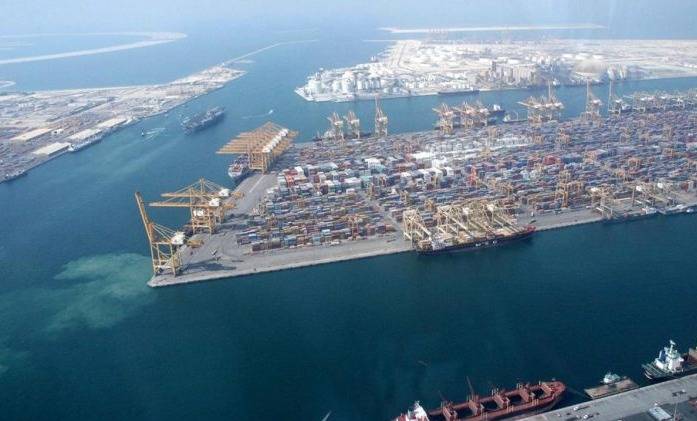 شركة موانئ دبي العالمية ستنشئ مجمعًا في هذه الدولة!