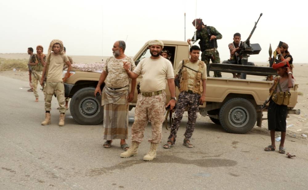 الجيش اليمني يصد هجمات حوثية