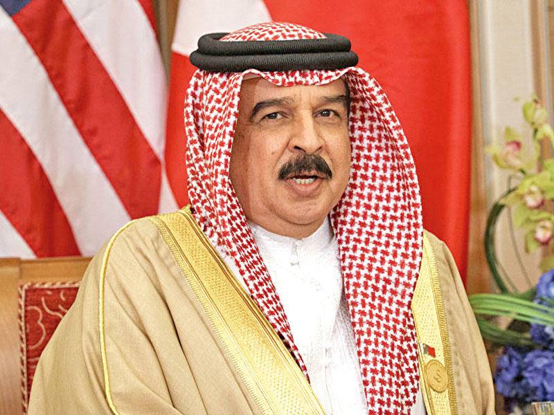 ملك البحرين: قد نتوجه للصناعة العسكرية