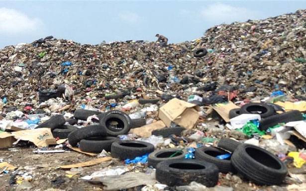 الطرابلسيون يعانون من الروائح الكريهة ويتهمون البلدية