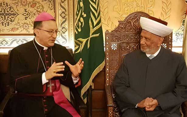 السفير البابوي من دار الفتوى: لبنان سيتخطى الصعوبات