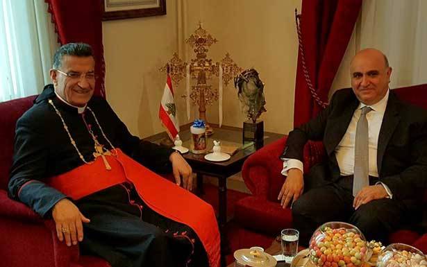 الدكاش زار الراعي مُوفداً من جعجع:
القوات مُصرّة على دعم العهد
