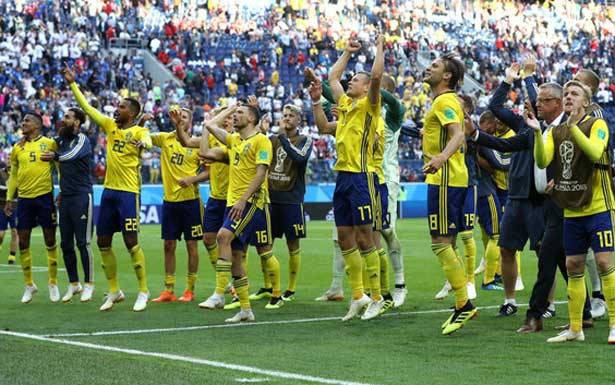 كأس العالم 2018 في كرة القدم
السويد تجتاز عقبة سويسرا وتبلغ الدور ربع النهائي
وانكلترا تتأهل على حساب كولومبيا بضربات الترجيح