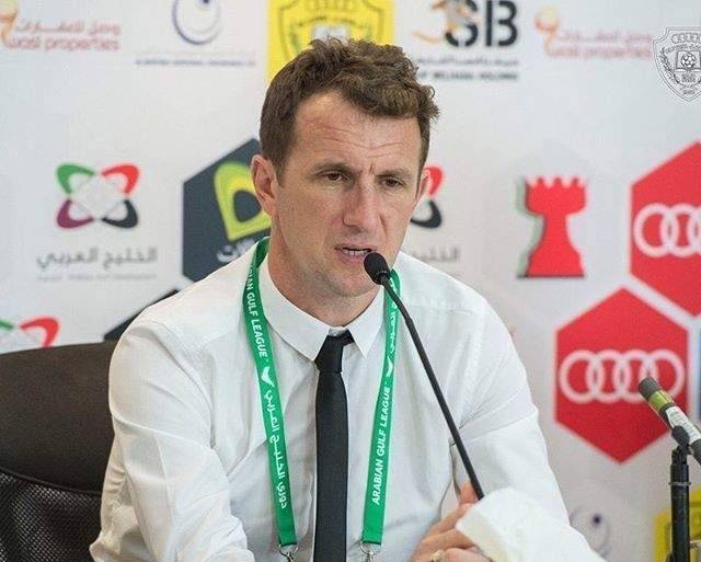 الريان يتعاقد مع المدرب الأرجنتيني رودولفو أروابارينا