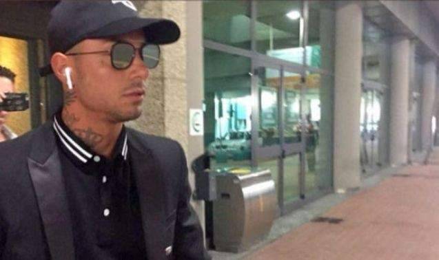 ما حقيقة تواجد رونالدو في مطار تورينو ؟