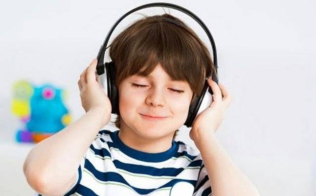سمّاعات الأذن سيّئاتها ومخاطرها