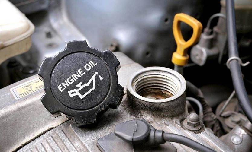 تعرّفوا إلى أسباب نقص الزيت في سياراتكم