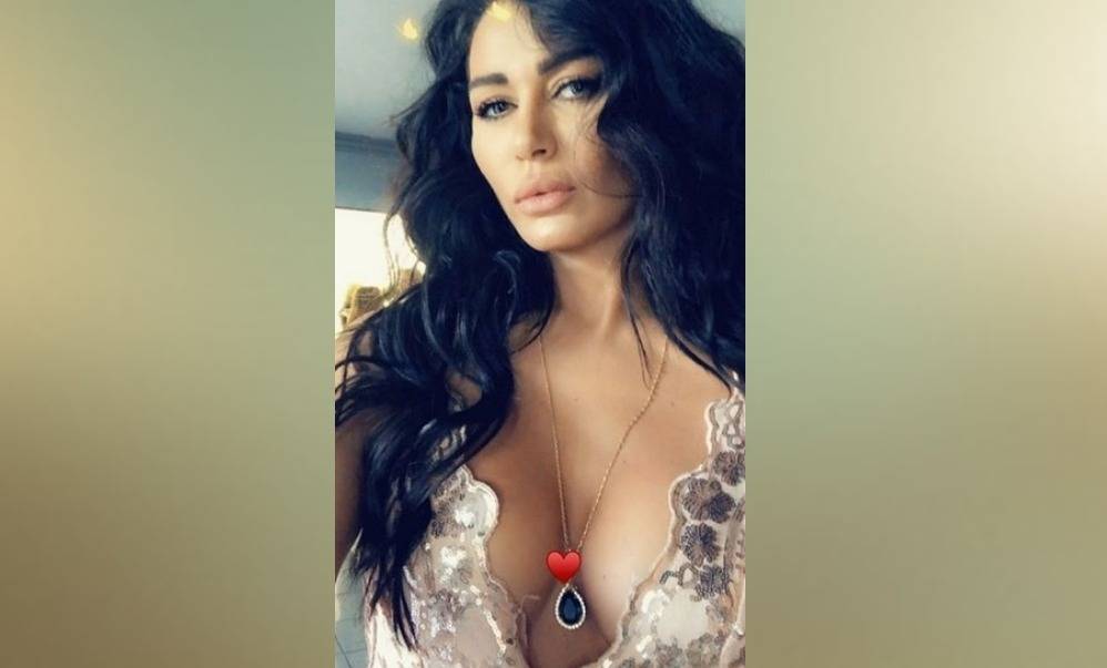 تسريب فيديو لنادين الراسي في باريس.. والجمهور يُعلّق ليست صاحية!