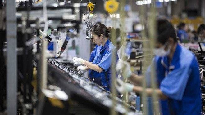 تراجع طلبيات الآلات اليابانية بنسبة 3.7% في أيار