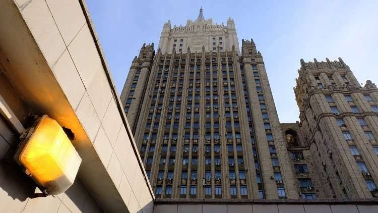 موسكو: واشنطن وراء قرار اليونان ترحيل اثنين من الدبلوماسيين الروس