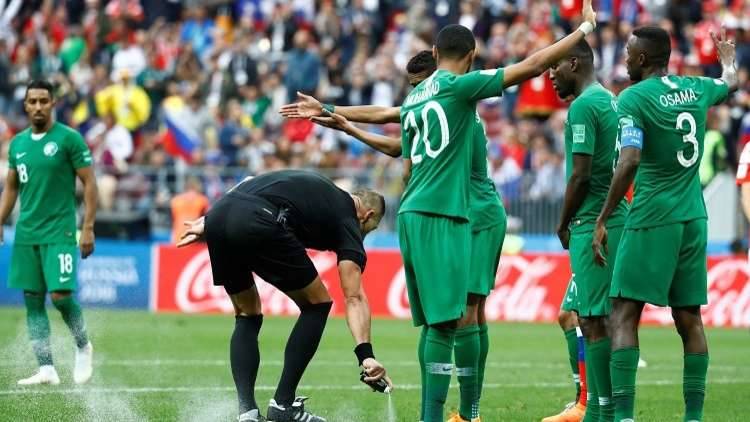 مونديال روسيا 2018 سيختتم بصافرة البروفيسور بيتانا كما بدأ